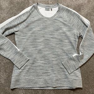 Athleta quilted top